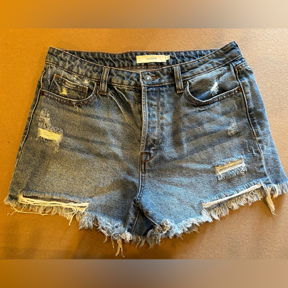 Hidden jean shorts. Size L